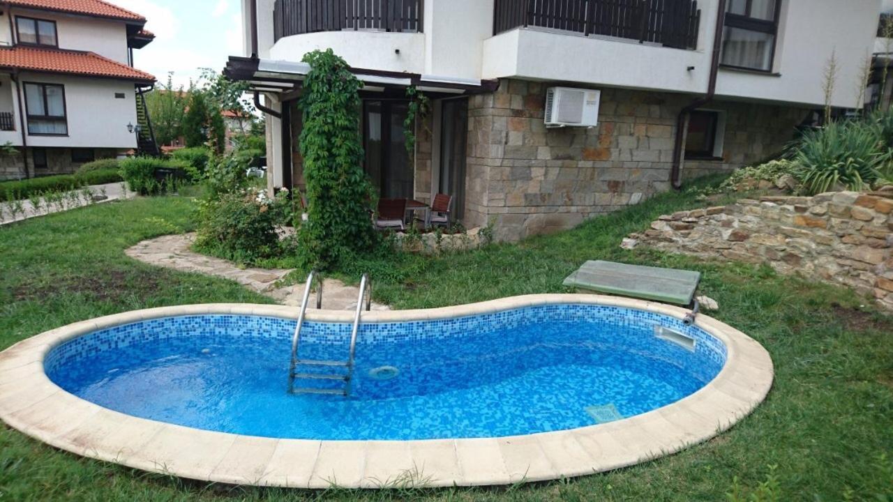 Villa Nina - Bay View Villas Kosharitsa Extérieur photo